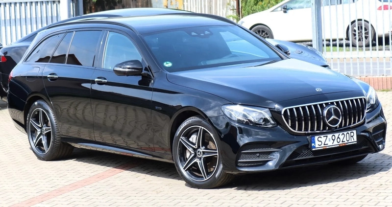 Mercedes-Benz Klasa E cena 159900 przebieg: 120000, rok produkcji 2019 z Hajnówka małe 781